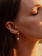 Load image into Gallery viewer, Pearl Hoop Earrings