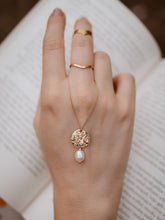 Load image into Gallery viewer, "Dune" Necklace