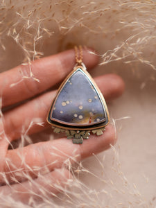 Nymphéas Necklace 1 with Starry Sky Agate
