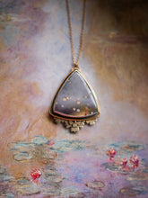 Load image into Gallery viewer, Nymphéas Necklace 1 with Starry Sky Agate