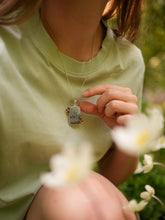 Load image into Gallery viewer, Water Lilies Necklace with Starry Sky Agate