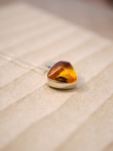 Load image into Gallery viewer, Maple Heart Necklace With Baltic Amber