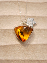 Load image into Gallery viewer, Maple Heart Necklace With Baltic Amber